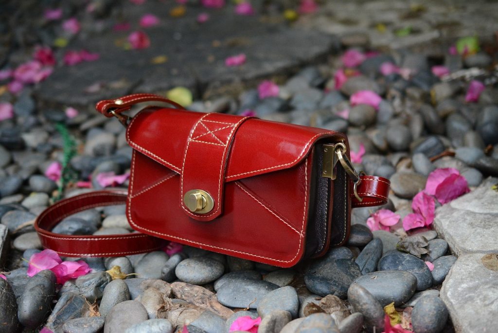 Free Red Bag photo and picture